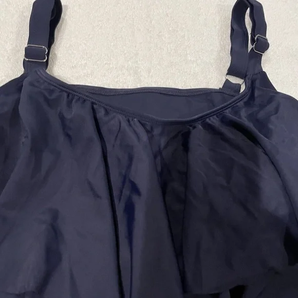 Women’s Tankini Bathing Suit Swimsuit Top only Navy Blue Size 20 NWOT - Picture 3 of 7